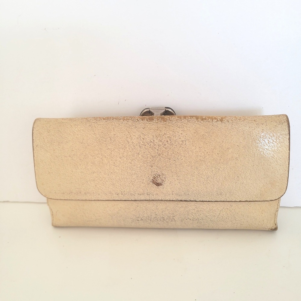 Vintage Gucci Metallic Gold Leather Long Wallet Flip Lock 035.661.1893.5 Italy - Picture 2 of 13